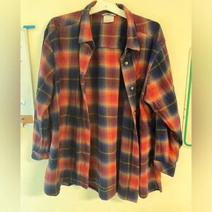 Almost new Columbia flannel